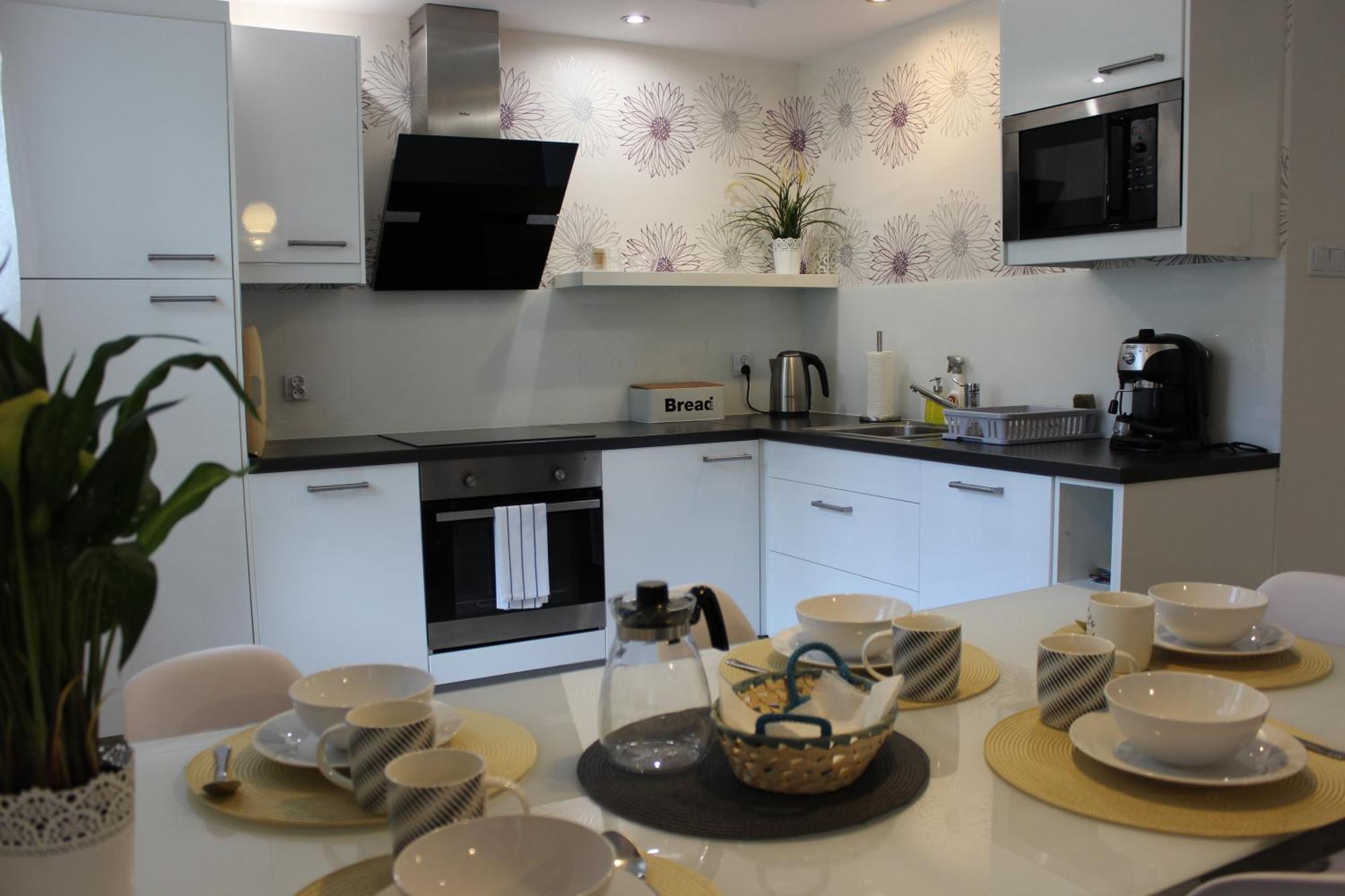 Apartament Bialy Na Osiedlu "Apartamenty Pod Sniezka" Карпач Екстериор снимка